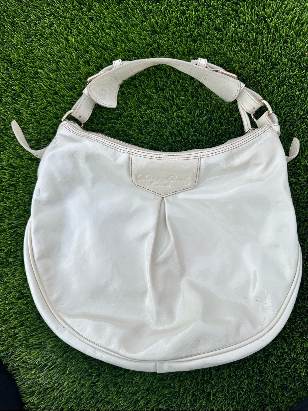 Dooney & Bourke White Leather Shoulder Hobo